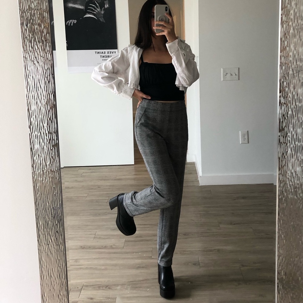Max Studio Stretchy Plaid Dress Pants